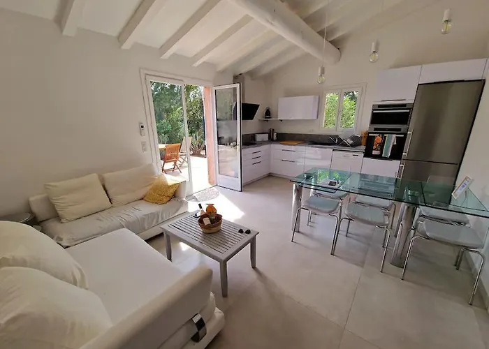 Semesterbostad Santa Giulia Superbe 8 Personnes 150m *